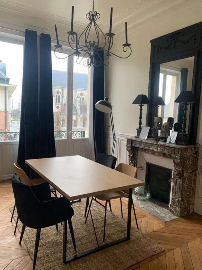 L Oote Appart Épernay Eksteriør billede