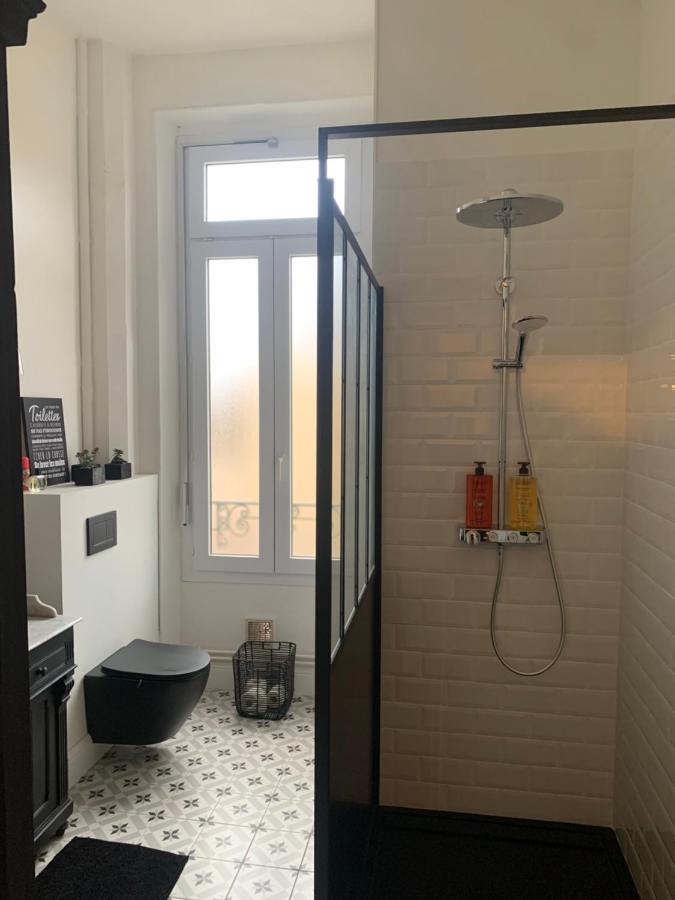 L Oote Appart Épernay Eksteriør billede